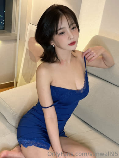 【2024-01-07】How many mans could she play in one day.m4v